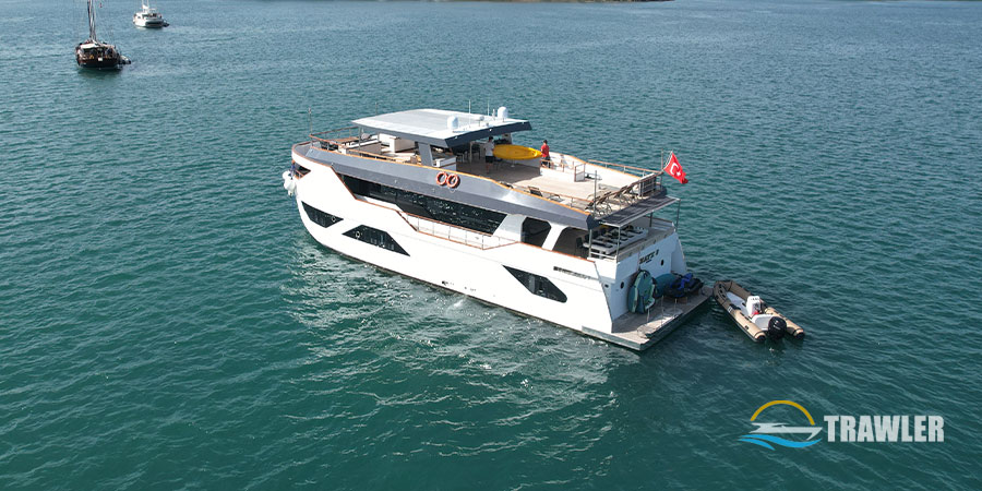 Nayk 3 Trawler Yacht Charter