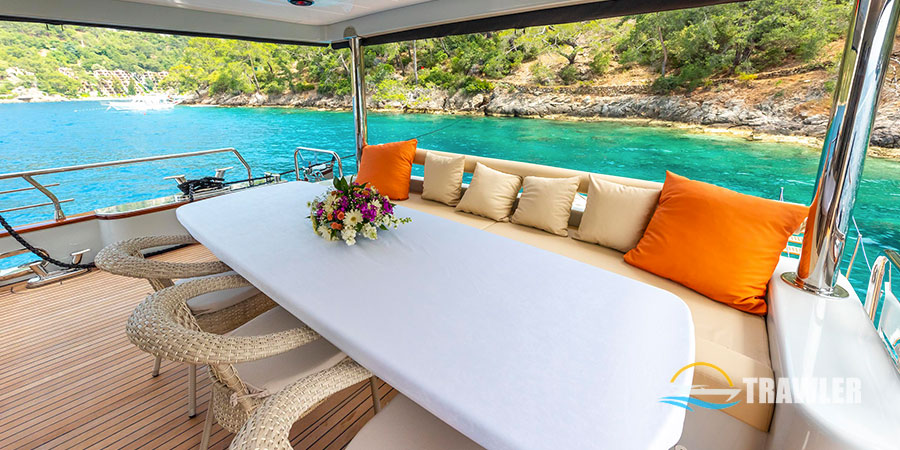 Simay M Trawler Yacht Charter